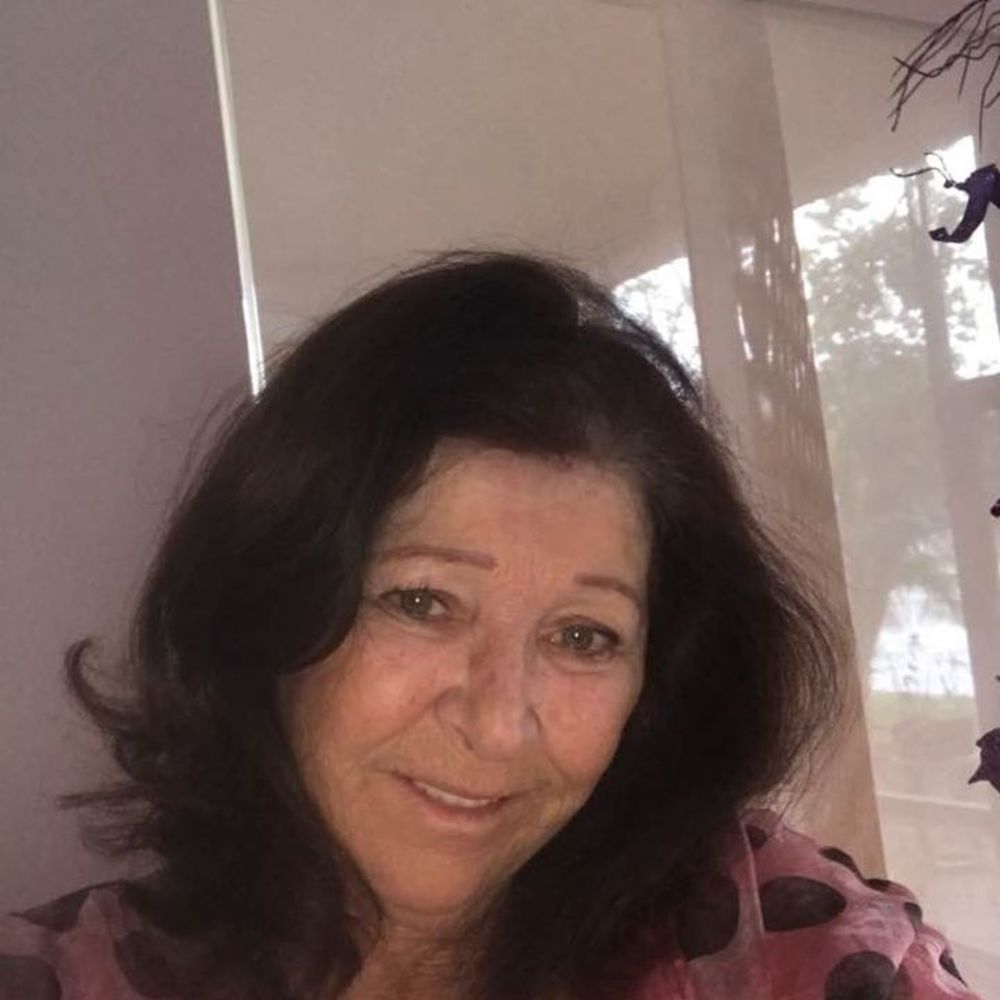 Meet your Posher, Lynn